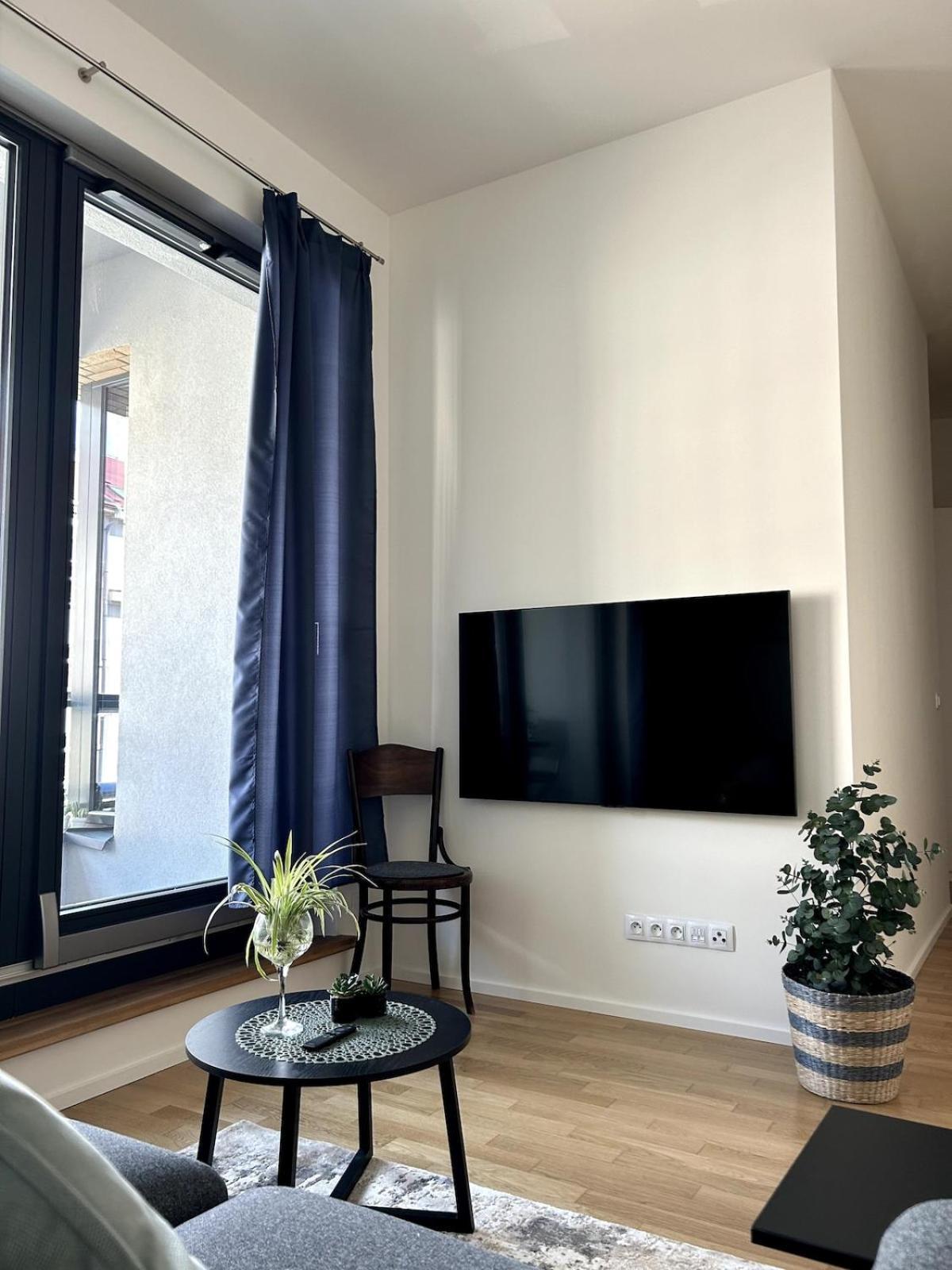 Apartmán Viktoria With Garage & Balcony *